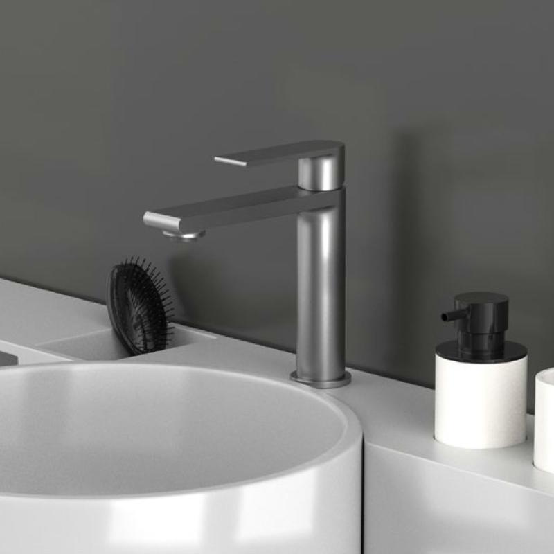 Смеситель для раковины Vogue VBF-1V1GM однорычажный, вороненая сталь Vincea