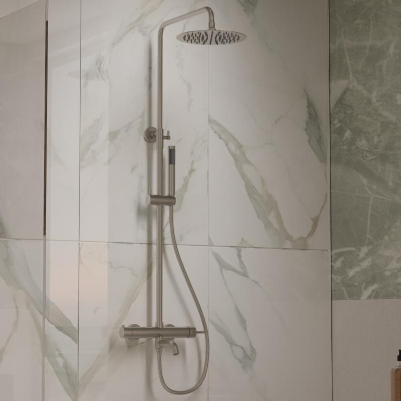 Душевая стойка Villa VSFS-1VL1BN с изливом, 25см верх. душ из нерж. стали, брашированный никель Vincea