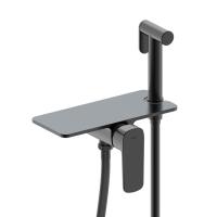 Смеситель IDDIS с гигиеническим душем встраиваемый полка черный Axes (AXEBLSHi08) фото в интернет-магазине Русалия