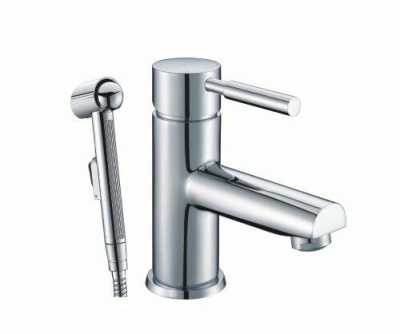 Main 4108 Смеситель для умывальника с гигиенической лейкой Wasserkraft фото в интернет-магазине Русалия