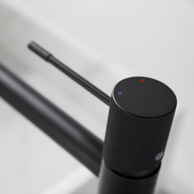 Смеситель для накладной раковины Desire VBF-1D2MB однорычажный, черный Vincea фото в интернет-магазине Русалия