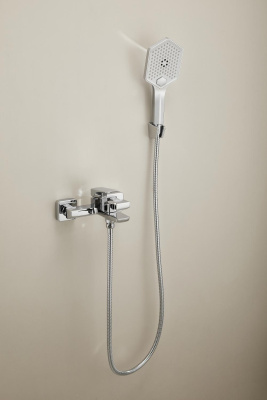 Смеситель для ванны HAIBA хром (HB60726) фото в интернет-магазине Русалия