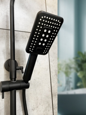 Душевая система AltroBagno Lamberto 030103 MB AltroBagnoLamberto030103MB фото в интернет-магазине Русалия