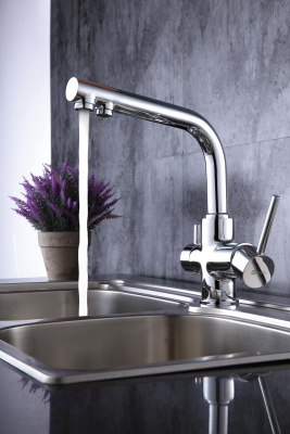 Смеситель для кухонной мойки Lemark Comfort (LM3061C) фото в интернет-магазине Русалия