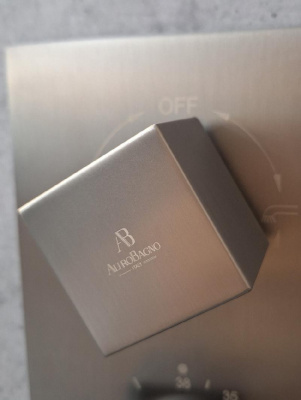 Душевая система с термостатом Lamberto 040411 GrMt AltroBagno фото в интернет-магазине Русалия