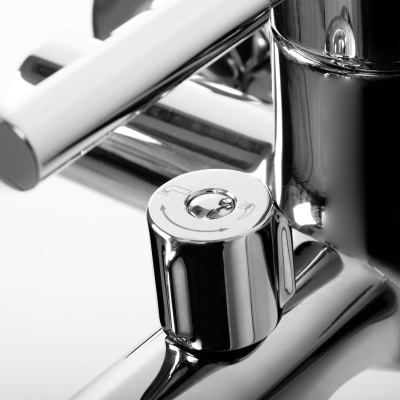 Main 4101 Смеситель для ванны с коротким изливом Wasserkraft фото в интернет-магазине Русалия