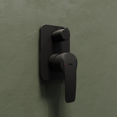 Встраиваемый смеситель с двумя выходами IDDIS Ray черный матовый (RAYBL00i67) фото в интернет-магазине Русалия