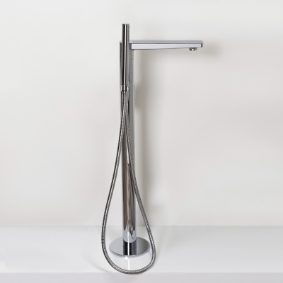 Dinkel 5821 Напольный смеситель для ванны Wasserkraft фото в интернет-магазине Русалия