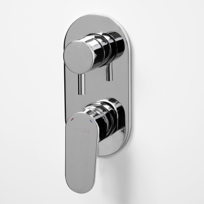 Dinkel 5871 Смеситель для ванны и душа Wasserkraft фото в интернет-магазине Русалия