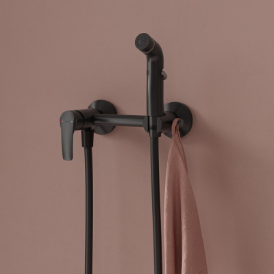 Смеситель с гигиеническим душем, матовый черный, Ray, IDDIS, RAYBL00i08 фото в интернет-магазине Русалия