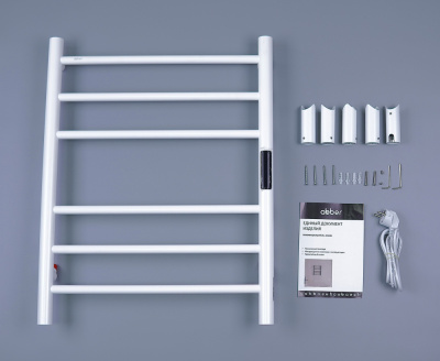 Полотенцесушитель электрический ABBER Standard AH4606MW белый матовый фото в интернет-магазине Русалия