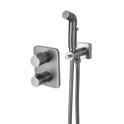 Смеситель Lemark Bronx с гигиеническим душем термостатический встраиваемый (LM3740GM) фото в интернет-магазине Русалия