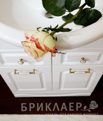 Комплект мебели для ванной Анна 60 белая Бриклаер фото в интернет-магазине Русалия