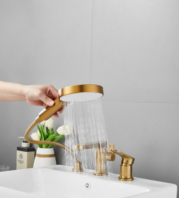 Смеситель для ванны BELZ на борт золотой (B66713-5) фото в интернет-магазине Русалия