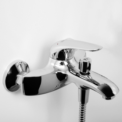 Rossel 2801 Смеситель для ванны с коротким изливом Wasserkraft фото в интернет-магазине Русалия