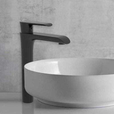 Смеситель для накладной раковины Esse VBF-1E2MB однорычажный, черный Vincea фото в интернет-магазине Русалия