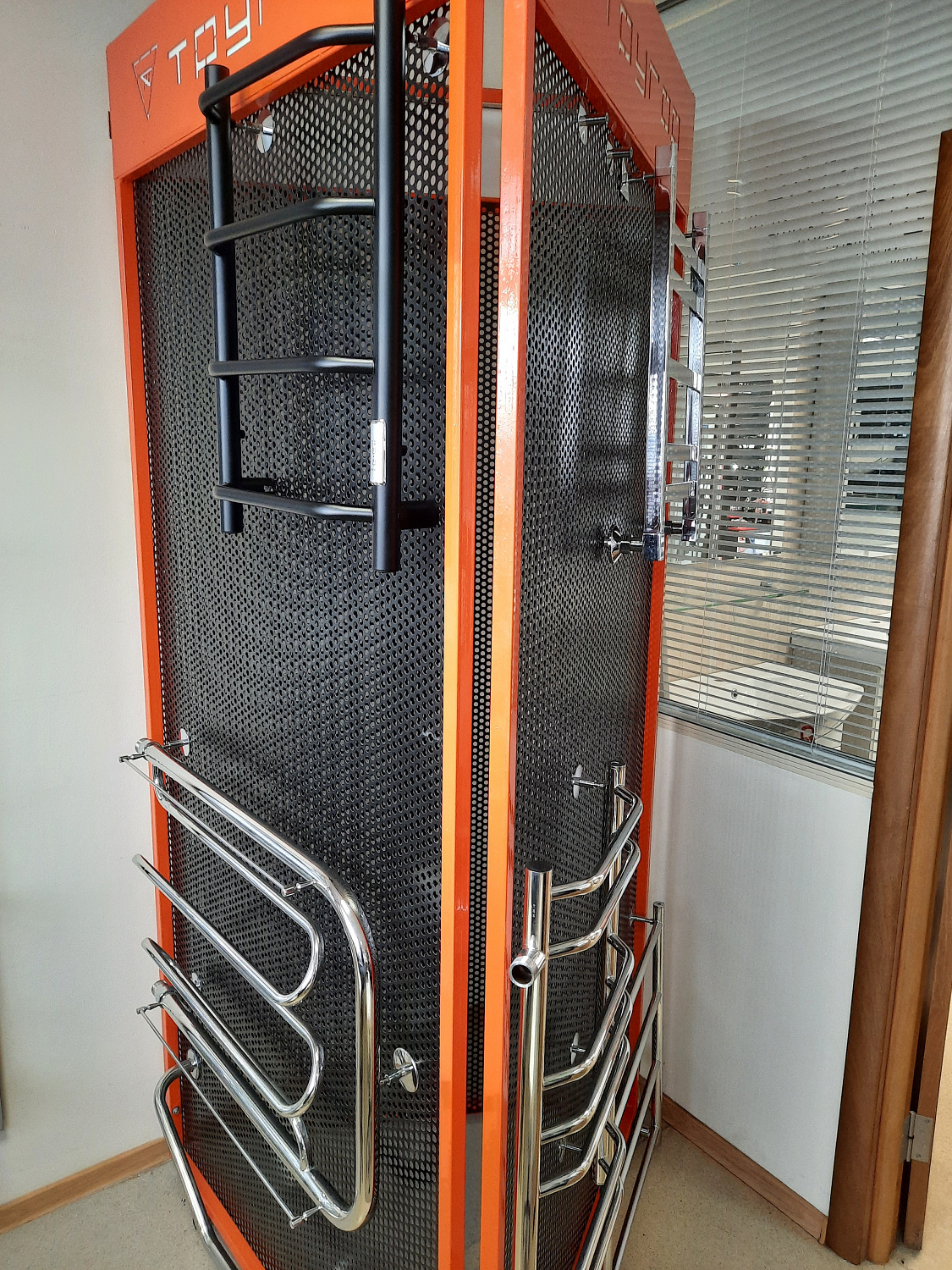 Шоу-рум Русалия