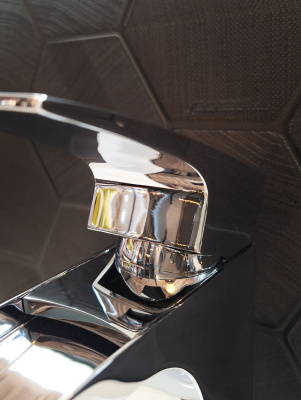 Смеситель для раковины AltroBagno Cascata 0110 Cr AltroBagnoCascata0110Cr фото в интернет-магазине Русалия