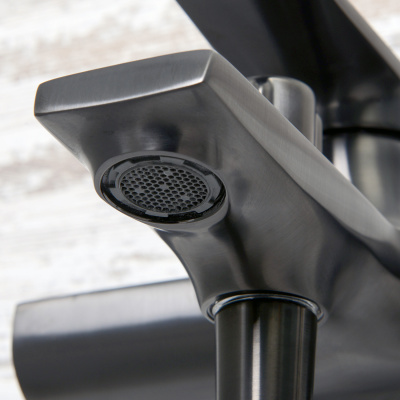 Wiese 8401 Смеситель для ванны с коротким изливом Wasserkraft фото в интернет-магазине Русалия