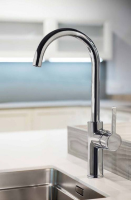 Смеситель высокий для кухни однорычажный DRAKO 330602 Ramon Soler фото в интернет-магазине Русалия