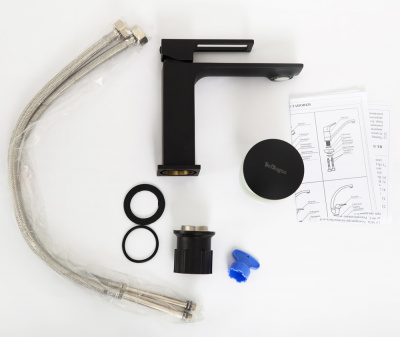 Смеситель для раковины  LUCE LUC-LVM-NERO  Belbagno фото в интернет-магазине Русалия