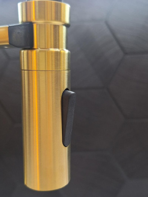 Смеситель для кухни с гибким изливом Flusso 050202 OrSp AltroBagno фото в интернет-магазине Русалия