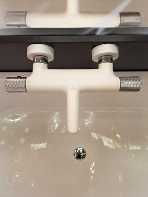 Смеситель для ванны Intento 0217 BiOp AltroBagno фото в интернет-магазине Русалия