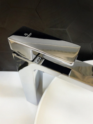 Смеситель для раковины AltroBagno Lamberto 010212 Cr AltroBagnoLamberto010212Cr фото в интернет-магазине Русалия