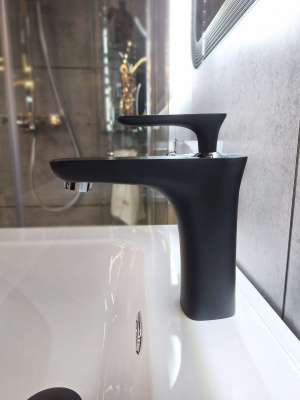 Смеситель для раковины AltroBagno Aperto 0120 NeOp AltroBagnoAperto0120NeOp фото в интернет-магазине Русалия