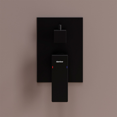 537100300 Gala встраиваемый смеситель для ванны - душа, чёрный Damixa фото в интернет-магазине Русалия