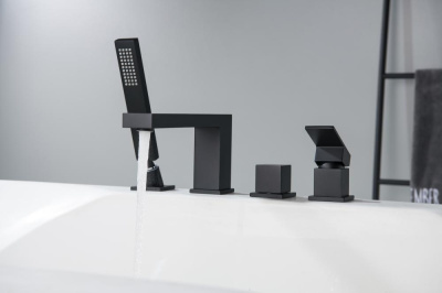 Смеситель для ванны с душем, врезной Timo Selene 2130/03Y черный фото в интернет-магазине Русалия