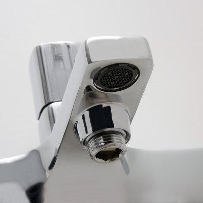 Naab 8601 Смеситель для ванны и душа Wasserkraft фото в интернет-магазине Русалия