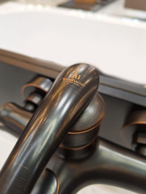 Смеситель для ванны с душем AltroBagno Beatrice 0205 BrNe AltroBagnoBeatrice0205BrNe фото в интернет-магазине Русалия