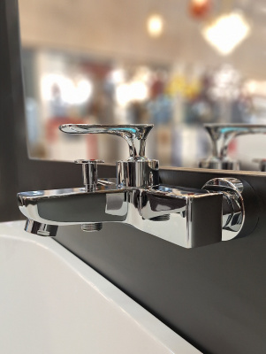 Смеситель для ванны AltroBagno Aperto 0207 Cr AltroBagnoAperto0207Cr фото в интернет-магазине Русалия