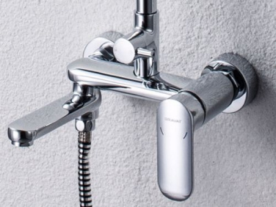 Душевая система со смесителем на ванну Opal F6125183CP-A Bravat фото в интернет-магазине Русалия