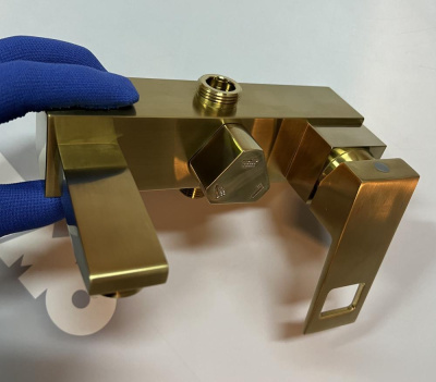 Душевая система Timo Briana (SX-7130/17) золото матовое фото в интернет-магазине Русалия