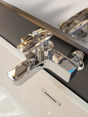 Смеситель для ванны AltroBagno Aperto 0207 Cr AltroBagnoAperto0207Cr фото в интернет-магазине Русалия