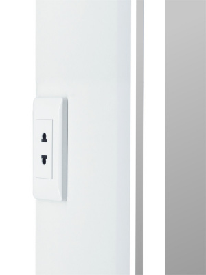 Зеркальный шкаф Allure 550х800 правый, розетка МВК003 Continent фото в интернет-магазине Русалия