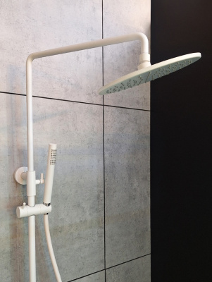 Душевая система с термостатом AltroBagno Intento 030424 MW AltroBagnoIntento030424MW фото в интернет-магазине Русалия