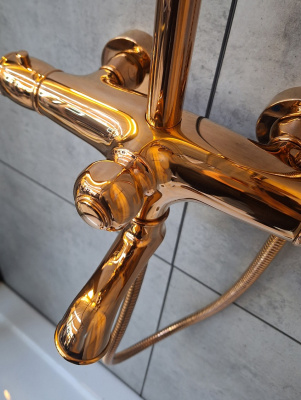 Душевая система с термостатом AltroBagno Beatrice 030403 R Or AltroBagnoBeatrice030403ROr фото в интернет-магазине Русалия