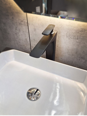 Смеситель для раковины AltroBagno Aperto 010208 NeOp AltroBagnoAperto010208NeOp фото в интернет-магазине Русалия