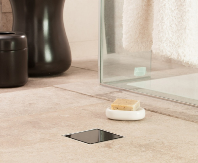 Точечный трап Pestan Confluo Standard 10х10 Dry Black Glass (13000102) фото в интернет-магазине Русалия