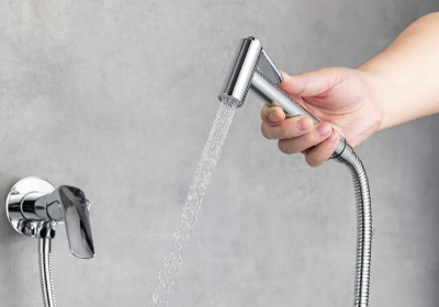 Комплект для гигиенического душа встроенный AQUATEK (cмеситель + гигиеническая лейка + шланг) AQ1019CR ВЕГА фото в интернет-магазине Русалия