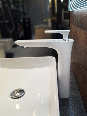 Смеситель для раковины AltroBagno Aperto 010207 Bi AltroBagnoAperto010207Bi фото в интернет-магазине Русалия