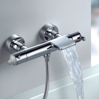 Термостатический смеситель для ванны наружнего монтажа с каскадным изливом и душевым комплектом BLAUTHERM 943901S Ramon Soler фото в интернет-магазине Русалия