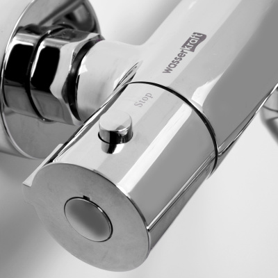 Berkel 4822L Thermo Термостатический смеситель для ванны с длинным изливом Wasserkraft фото в интернет-магазине Русалия