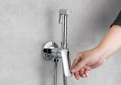 Комплект для гигиенического душа встроенный AQUATEK (cмеситель + гигиеническая лейка + шланг) AQ1019CR ВЕГА фото в интернет-магазине Русалия