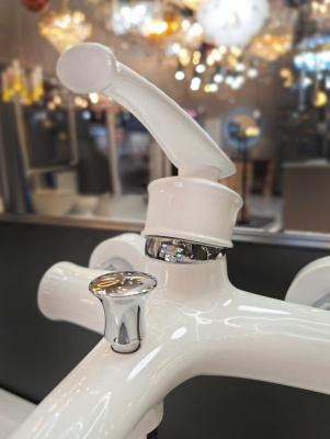 Смеситель для ванны с душем AltroBagno Beatrice 0206 Bi AltroBagnoBeatrice0206Bi фото в интернет-магазине Русалия