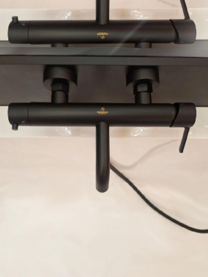 Смеситель для ванны Unione 0221 NeOp AltroBagno фото в интернет-магазине Русалия