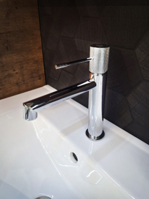 Смеситель для раковины AltroBagno Intento 0126 Cr AltroBagnoIntento0126Cr фото в интернет-магазине Русалия